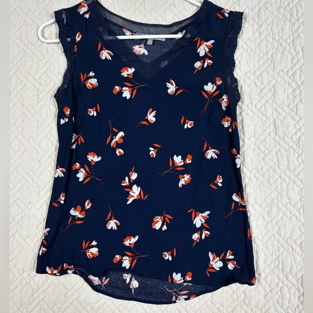 Daniel Rainn Navy Sleeveless Lace Trim Blouse - Picture 2 of 8